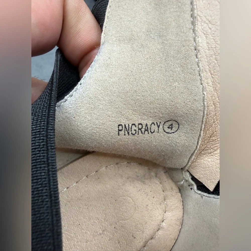 EUC Hehainom Gracy Ballet Flats